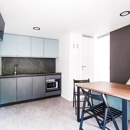 Homes 4*