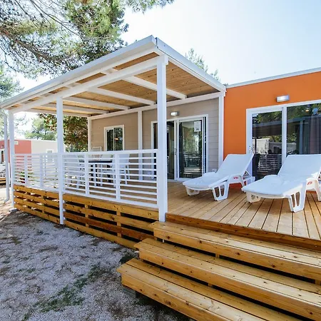 Zaton Mobile Homes Nin