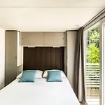 Homes 4*