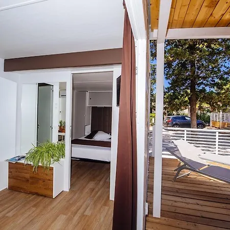 Zaton Mobile Homes Курортный комплекс