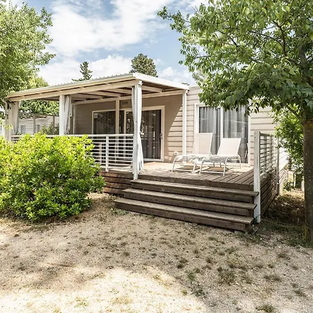 Zaton Homes リゾート ニン