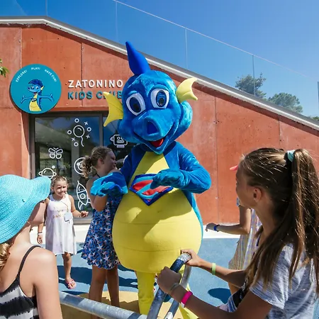 Zaton Homes リゾート ニン