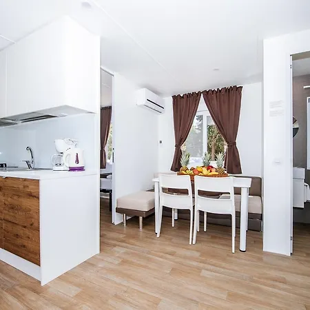 度假村 Zaton Mobile Homes