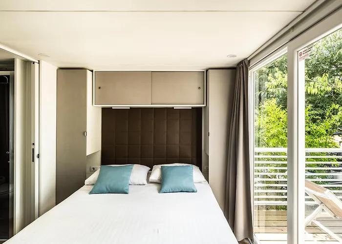 Homes 4*