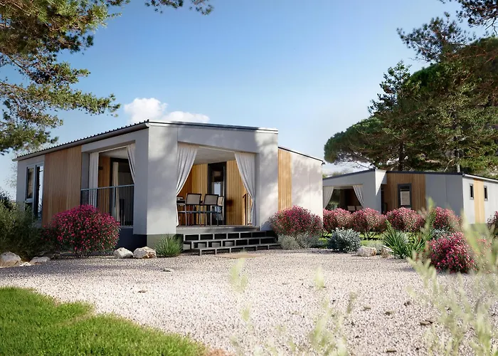 Homes Курортный комплекс Затон